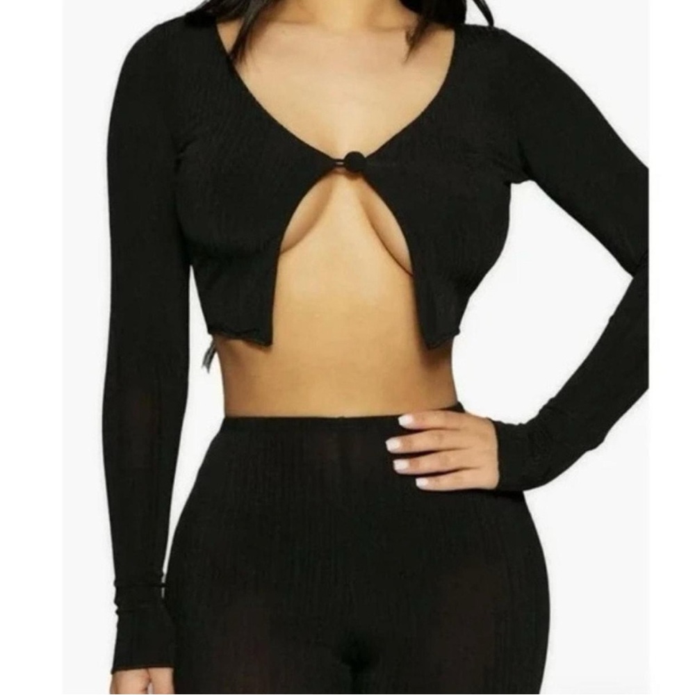 Naked Wardrobe Push My Button Long Sleeve Crop Top Cardigan in Black Size M NWT